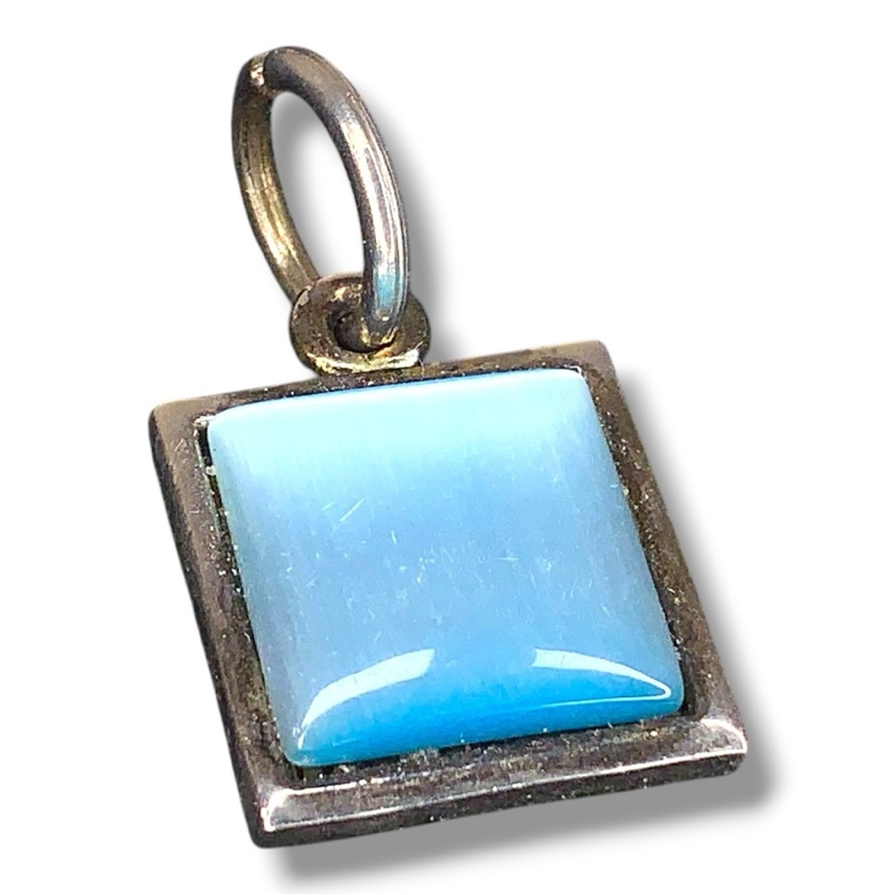 Vintage 90s Era Silver Blue
Square Pendant Montana
Western Southwestern